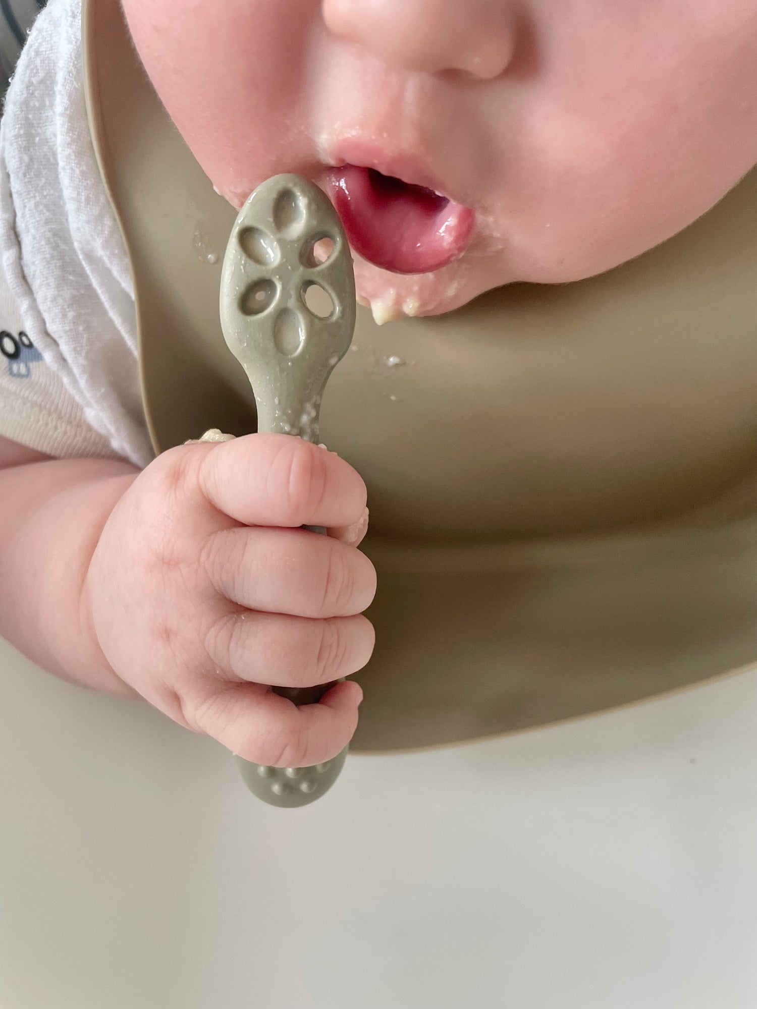 Start med fast føde ✨ (4-6 mnd)