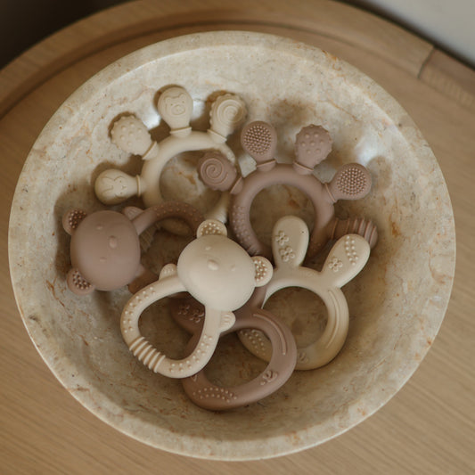 Biteleke i silikon for baby sensorisk